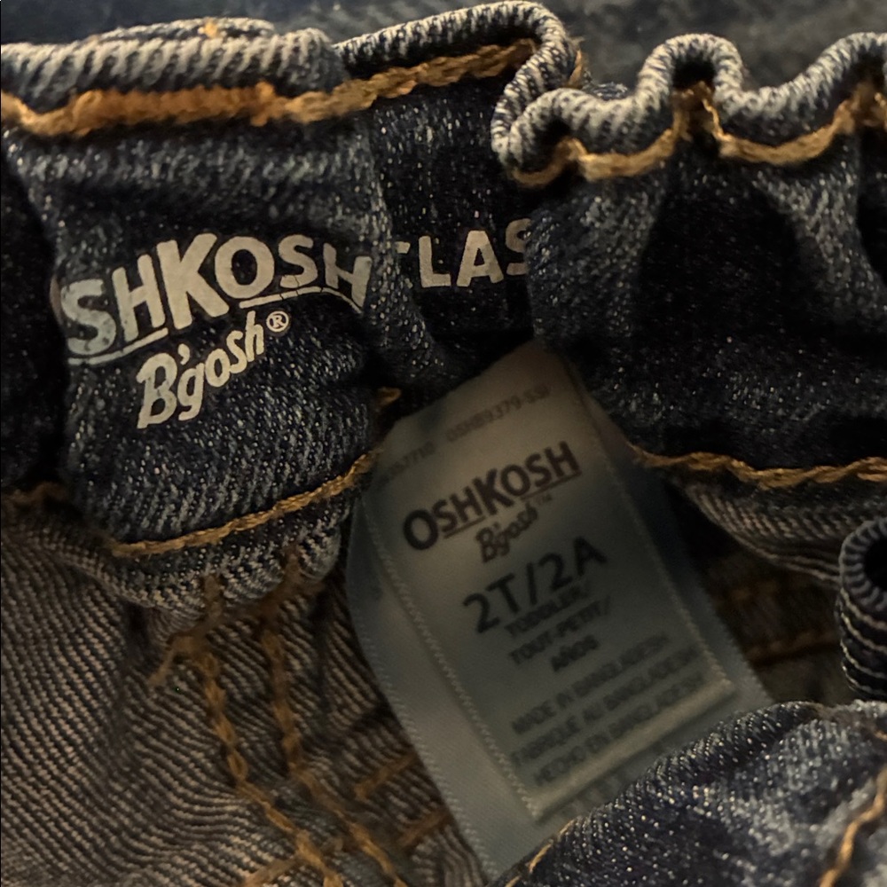 Kids OshKosh B’gosh Jeans - Picture 4 of 7